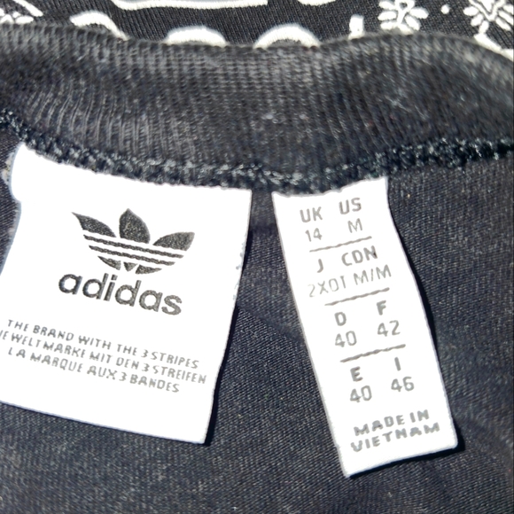 Adidas Black Crop T-shirt - Picture 5 of 5